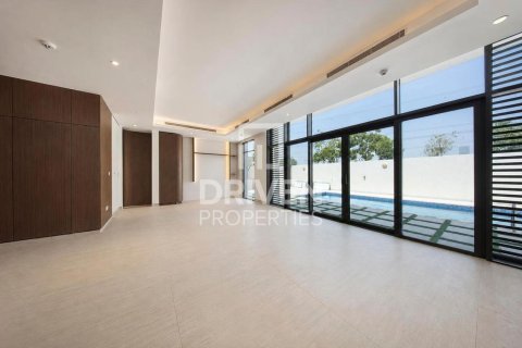 Villa en District One, Mohammed Bin Rashid City, Dubai, 4 dormitorios, 569.96 m², № 143226
