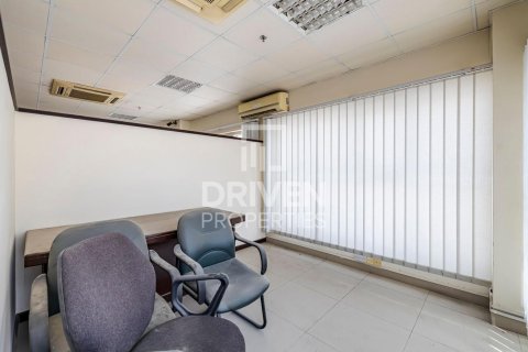 Снять в аренду склад в Джабаль-Али, Дубай: 6856.24м², № 130097 - фото 23