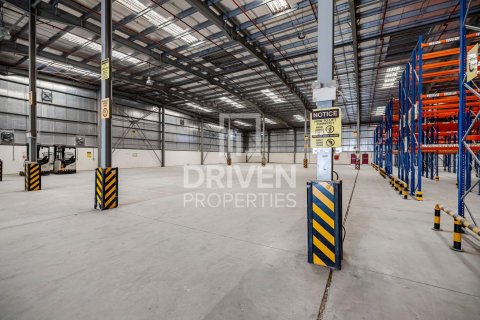 Снять в аренду склад в Джабаль-Али, Дубай: 6856.24м², № 130097 - фото 14