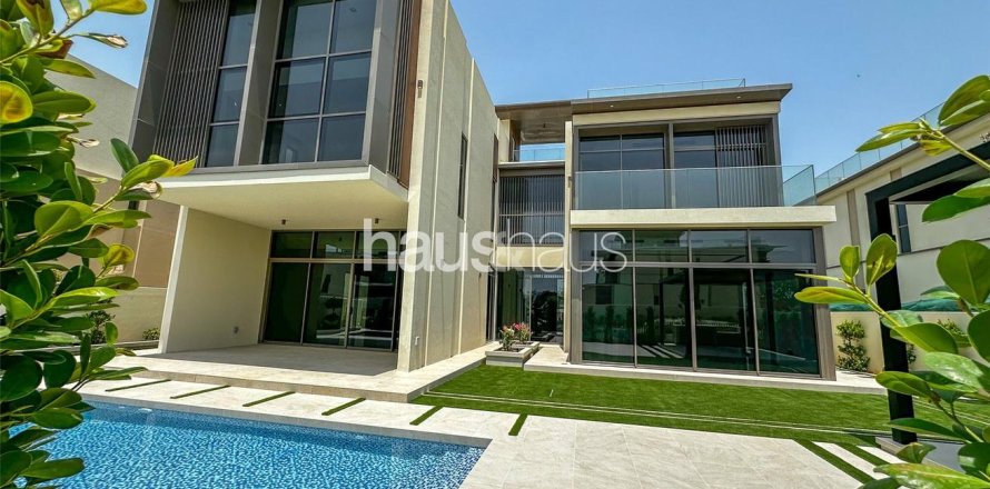 Villa in Golf Place, Dubai Hills Estate, Dubai 4 bedrooms, 666 sq.m. № 44832