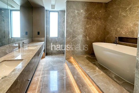 Villa in Golf Place, Dubai Hills Estate, Dubai 4 bedrooms, 666 sq.m. № 44832 - photo 12