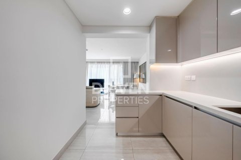 Apartment in Al Habtoor City, Business Bay, Dubai 1 bedroom, 80.83 sq.m. № 140926 - photo 9