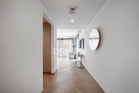 Apartment in Al Habtoor City, Business Bay, Dubai 1 bedroom, 80.83 sq.m. № 140926 - photo 5