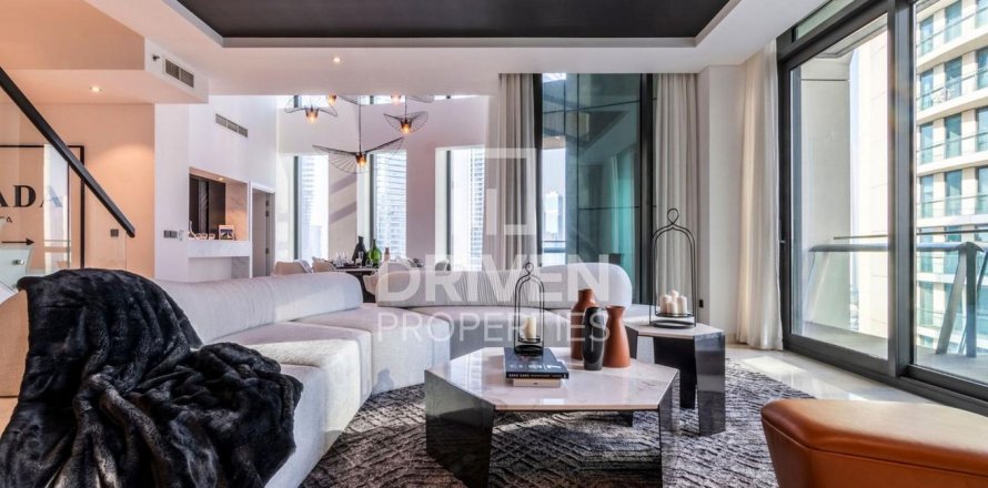 Penthouse in Burj Vista, Downtown Dubai (Downtown Burj Dubai), Dubai 5 bedrooms, 643.07 sq.m. № 138225