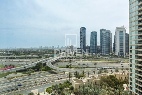 Снять в аренду квартиру в Дубай Марине, Дубай: 2 спальни, 157.75м², № 129305 - фото 17