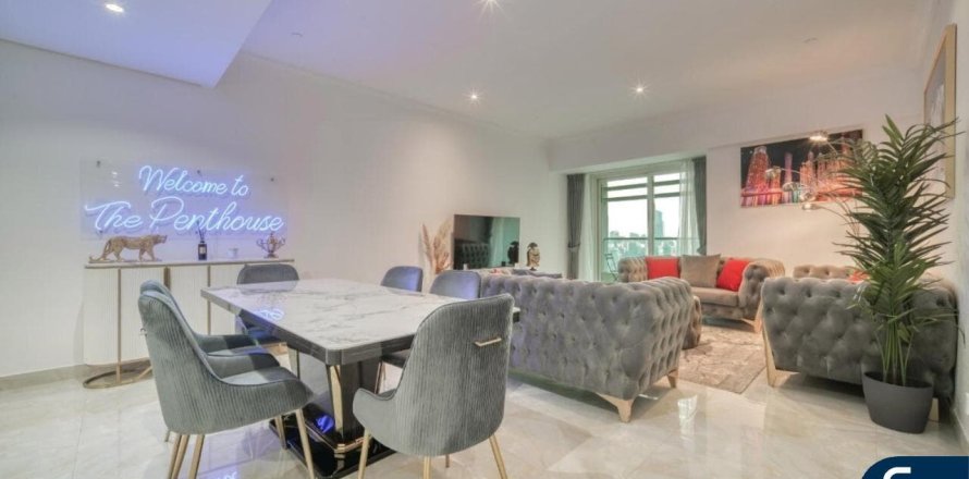 Квартира в Дубай Марине, Дубай, 3 спальни, 147м², № 75981