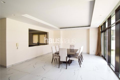 Villa in DAMAC Hills (Akoya by DAMAC), Dubai 5 bedrooms, 398 sq.m. № 43716 - photo 4