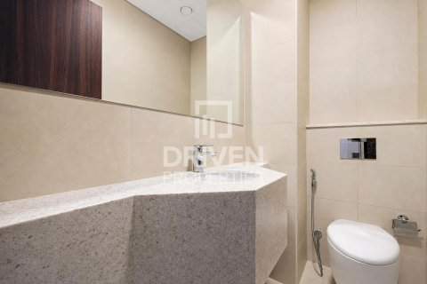 Apartamento en Dubai Media City, Dubai, 2 dormitorios, 142.79 m², № 141030 - foto 16