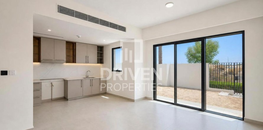 Maison de ville à Arabian Ranches 3, Dubai, 3 chambres, 144.84 m², № 141031