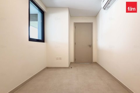 Villa à Dubai, 4 chambres, 221.5 m², № 111459 - photo 7