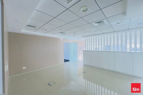 Офис в Бизнес-Бэе, Дубай, 156.2м², № 93618