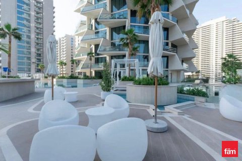 Apartamento en Dubai, 1 dormitorio, 75.1 m², № 110569 - foto 15