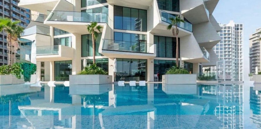Apartamento en Dubai, 1 dormitorio, 75.1 m², № 110569