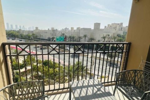 Apartment in Dubai 1 bedroom, 72.72 sq.m. № 42038
