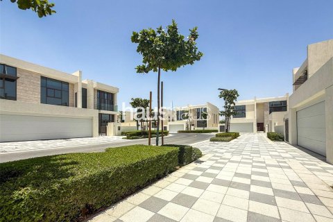 Villa in District One, Mohammed Bin Rashid City, Dubai 4 bedrooms, 468 sq.m. № 44165 - photo 11