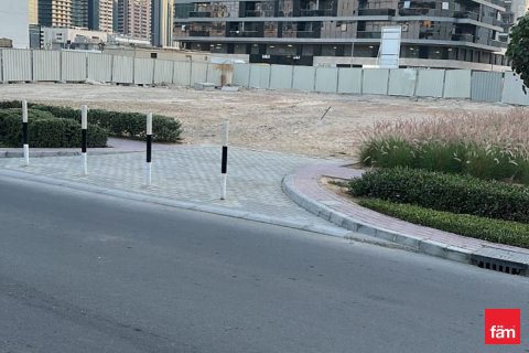 Land in Al Satwa, Dubai 1157.8 sq.m. № 110759 - photo 8