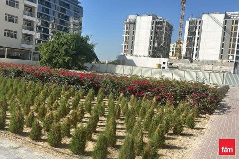 Land in Al Satwa, Dubai 1157.8 sq.m. № 110759 - photo 10