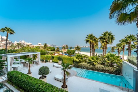 Apartment in Palm Jumeirah, Dubai 6 bedrooms, 1721 sq.m. № 96861