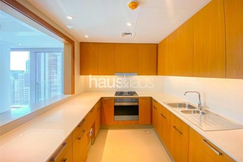 Appartement à Downtown Dubai (Downtown Burj Dubai), Dubai, 2 chambres, 160 m², № 43731 - photo 7