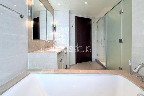 Appartement à Downtown Dubai (Downtown Burj Dubai), Dubai, 2 chambres, 160 m², № 43731 - photo 15
