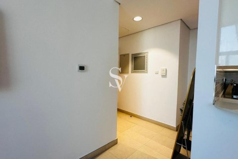 Apartment in Al Jaddaf, Dubai 2 bedrooms, 112 sq.m. № 112203 - photo 17