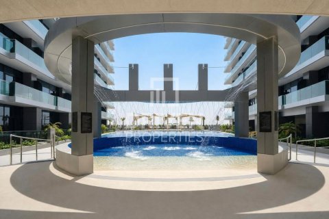Снять в аренду квартиру в Dubai Science Park, Дубай: 1 спальня, 87.79м², № 129701 - фото 3