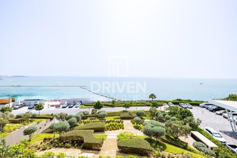 Apartment in Jumeirah Bay Island, Jumeirah, Dubai 2 bedrooms, 179.49 sq.m. № 138185 - photo 11