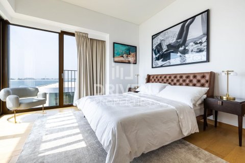 Apartment in Jumeirah Bay Island, Jumeirah, Dubai 2 bedrooms, 179.49 sq.m. № 138185 - photo 15