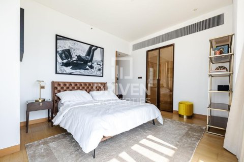 Apartment in Jumeirah Bay Island, Jumeirah, Dubai 2 bedrooms, 179.49 sq.m. № 138185 - photo 16