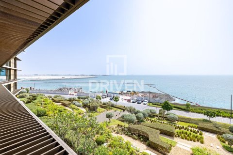 Apartment in Jumeirah Bay Island, Jumeirah, Dubai 2 bedrooms, 179.49 sq.m. № 138185 - photo 12