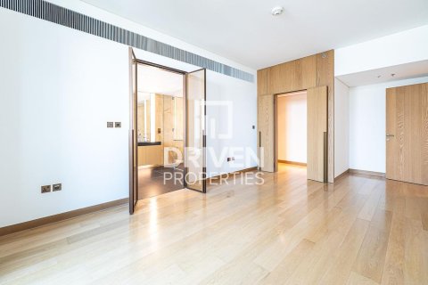 Apartamento en Jumeirah Bay Island, Jumeirah, Dubai, 2 dormitorios, 208.57 m², № 138184 - foto 4