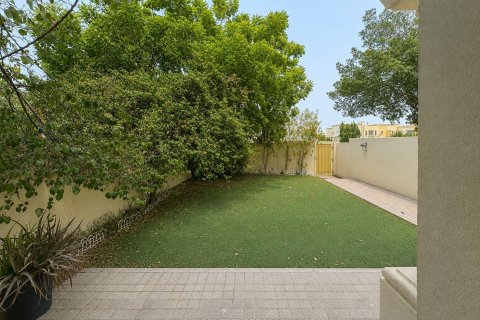 تاون هاوس في The Springs, دبي 2 غرف نوم, 151.47 م² رقم 136543 - صورة 2