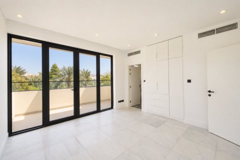 Villa à Jumeirah Golf Estates, Dubai, 6 chambres, 883.46 m², № 142086 - photo 11