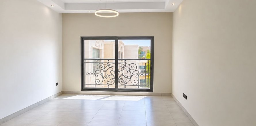 Apartment in Al Furjan, Dubai 2 bedrooms, 119.8 sq.m. № 141952