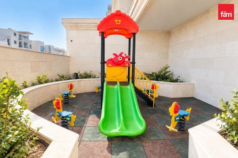 Apartment in Al Furjan, Dubai 2 bedrooms, 119.8 sq.m. № 141952 - photo 11