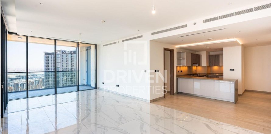Квартира в Sobha Hartland, Мохаммед Бин Рашид Сити, Дубай, 4 спальни, 218.6м², № 128647