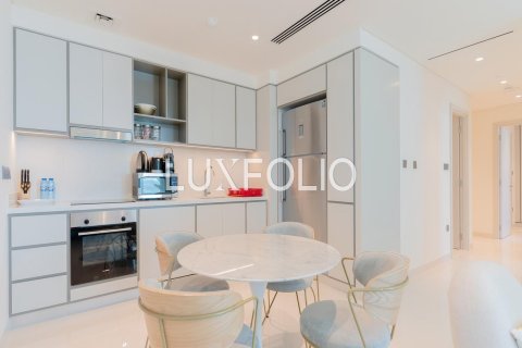 Apartment in EMAAR Beachfront, Dubai Harbour, Dubai 2 bedrooms, 130 sq.m. № 45707 - photo 4