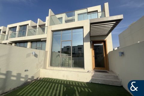 Maison de ville à Al Furjan, Dubai, 4 chambres, 152 m², № 91429