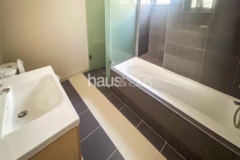 Maison de ville à DAMAC Hills (Akoya by DAMAC), Dubai, 3 chambres, 191 m², № 43955 - photo 11