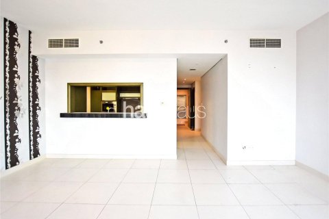 Apartment in The Lofts, Downtown Dubai (Downtown Burj Dubai), Dubai 2 bedrooms, 124 sq.m. № 43942 - photo 3