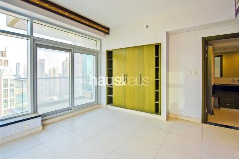 Apartment in The Lofts, Downtown Dubai (Downtown Burj Dubai), Dubai 2 bedrooms, 124 sq.m. № 43942 - photo 5