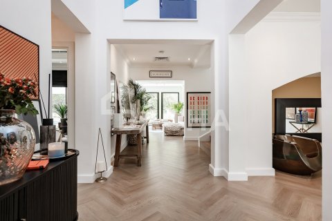 Villa à Jumeirah Islands, Dubai, 4 chambres, 488 m², № 135283 - photo 11
