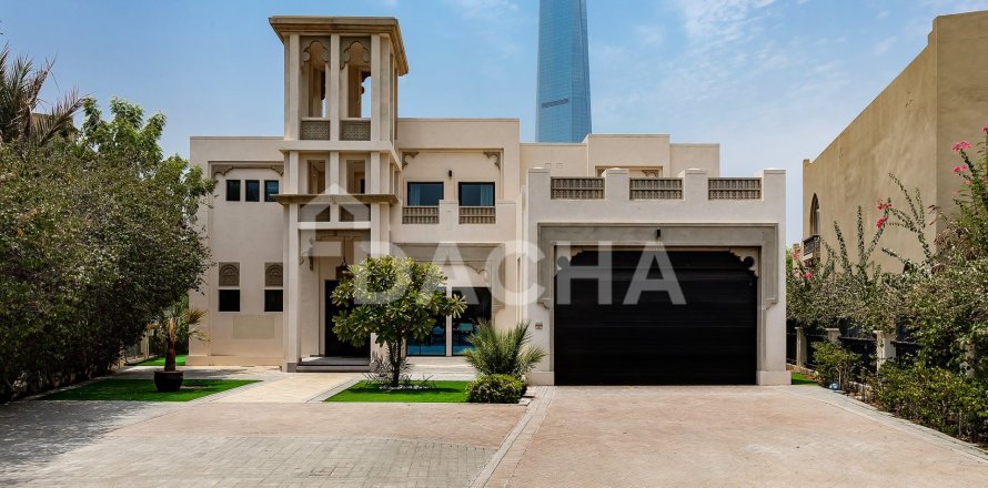 Villa à Jumeirah Islands, Dubai, 4 chambres, 488 m², № 135283