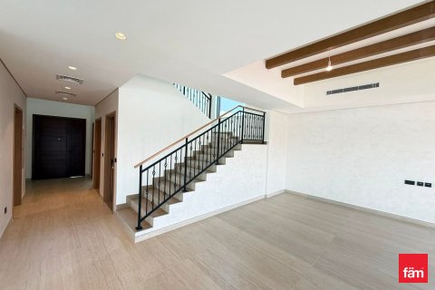 Villa à Dubai, 6 chambres, 462.6 m², № 137776 - photo 7