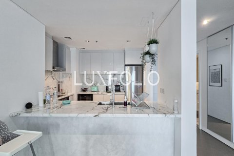Apartment in Dubai Marina, Dubai 2 bedrooms, 143 sq.m. № 45439 - photo 2