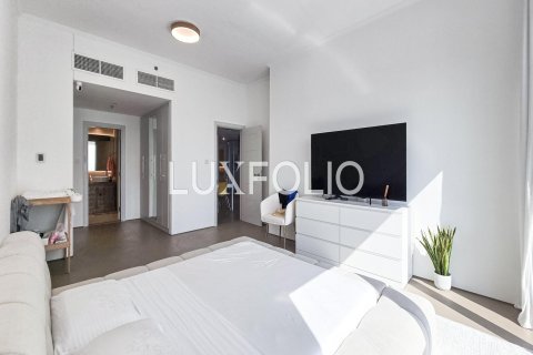 Apartment in Dubai Marina, Dubai 2 bedrooms, 143 sq.m. № 45439 - photo 13