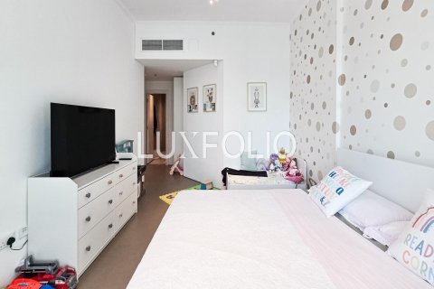 Apartment in Dubai Marina, Dubai 2 bedrooms, 143 sq.m. № 45439 - photo 18