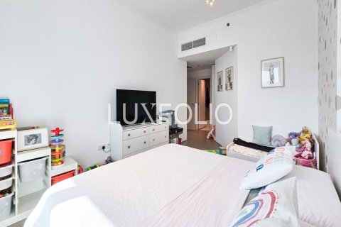 Apartment in Dubai Marina, Dubai 2 bedrooms, 143 sq.m. № 45439 - photo 19
