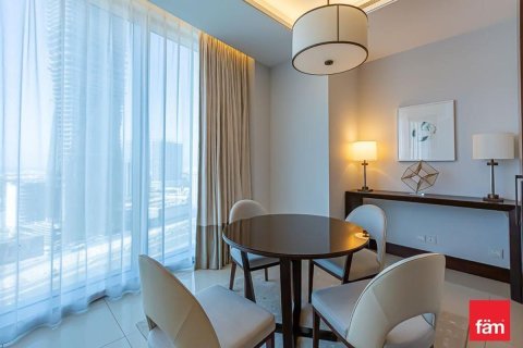 Apartment in Downtown Dubai (Downtown Burj Dubai), Dubai 1 bedroom, 81 sq.m. № 141991 - photo 3