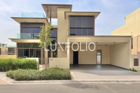 Villa in Golf Place, Dubai Hills Estate, Dubai 5 bedrooms, 569 sq.m. № 46449